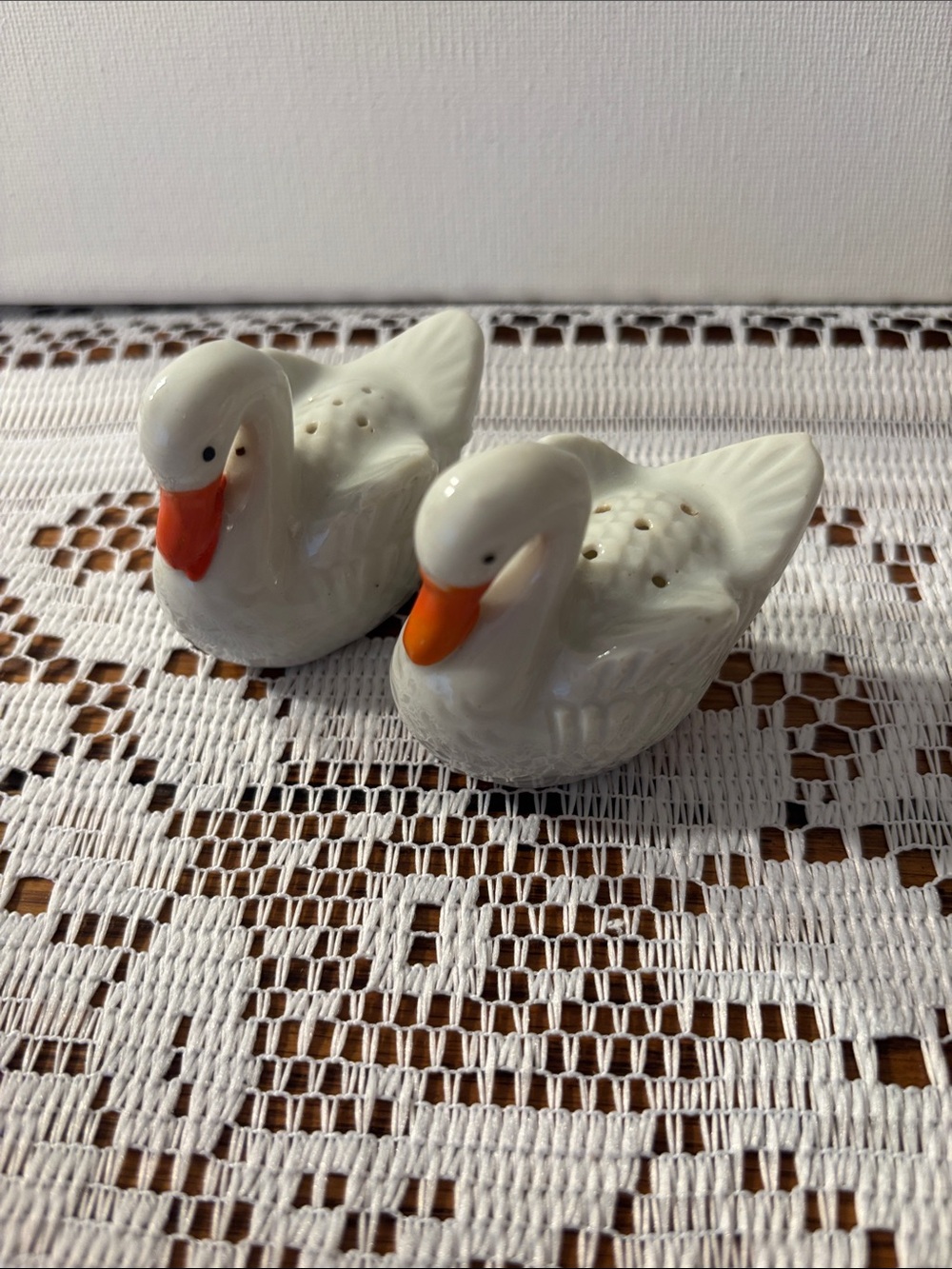 White Swan Ceramic Salt and Pepper Shakers - Home Accent made in Japan